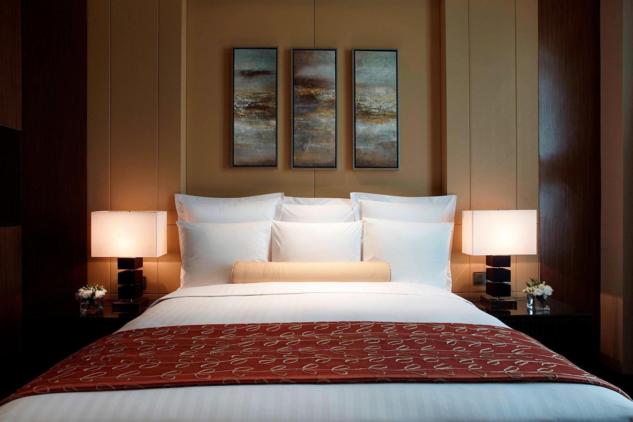 Marriott Executive Apartment Tianjin LakeviewHotel Logo